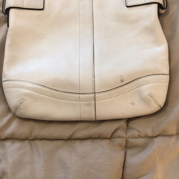Coach white handbag - Picture 6 of 8